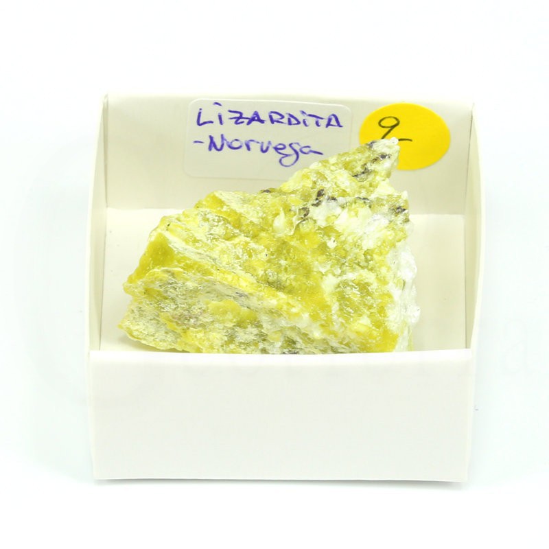 mineral lizardita mineral lizardita