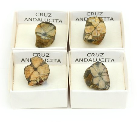 mineral cruz andalucita