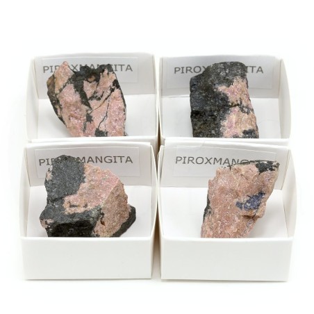 mineral piroxmangita